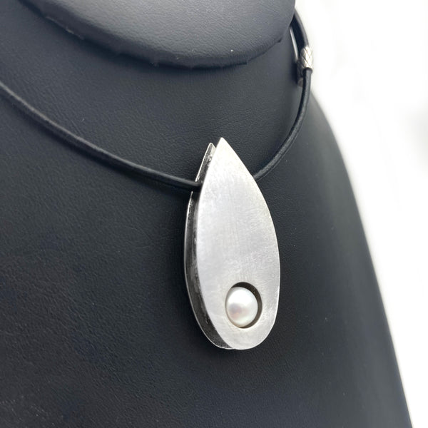 Sterling Silver Teardrop Shadow Box with Freshwater Pearl