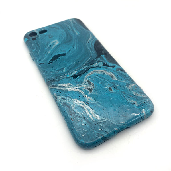Hydro Dipped Phone Cases in Blue White and Black - iPhone 7, iPhone 8, iPhone SE (2020)