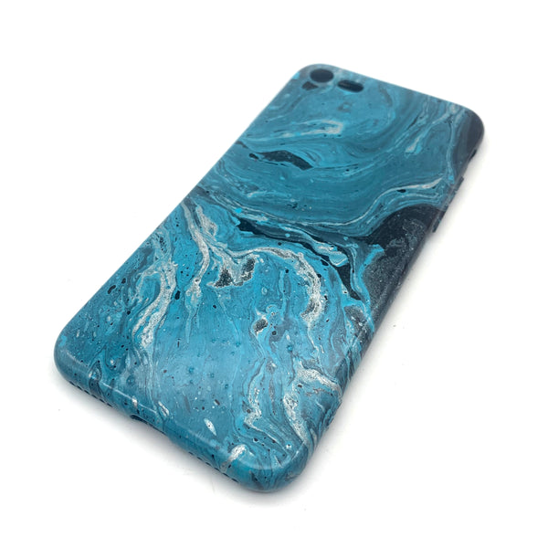 Hydro Dipped Phone Cases in Blue White and Black - iPhone 7, iPhone 8, iPhone SE (2020)