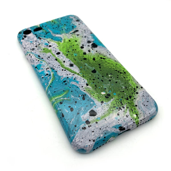 Hydro Dipped Phone Cases in Green Blue White and Black - iPhone 7, iPhone 8, iPhone SE (2020)