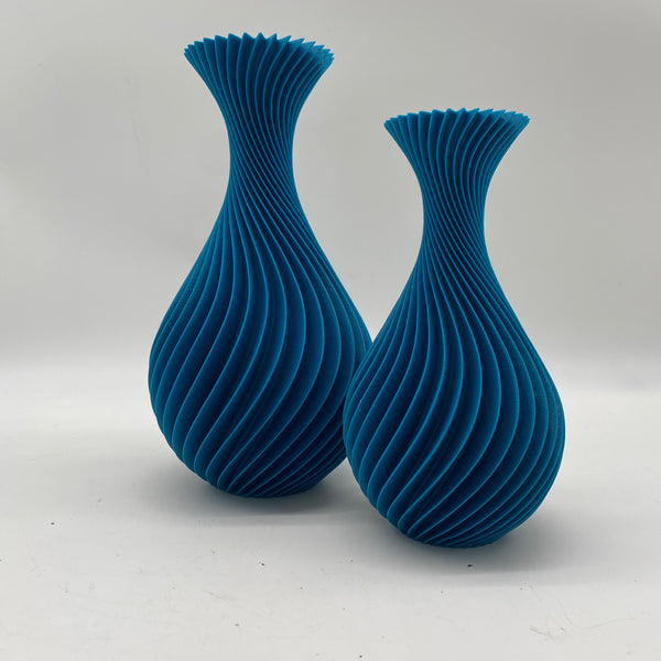 3D Printed Wave Vases