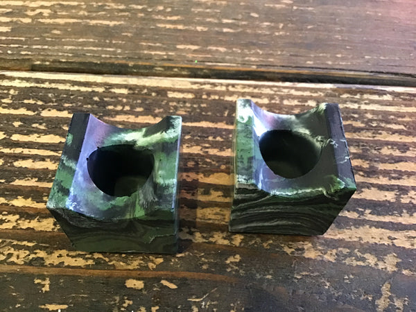 Concrete cigar rest