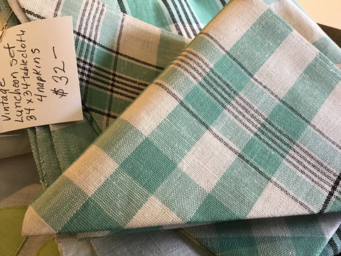 Table clothes/ Linens