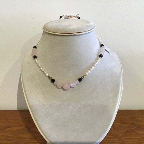 Freshwater Pearl Rose Quartz Gold Necklace