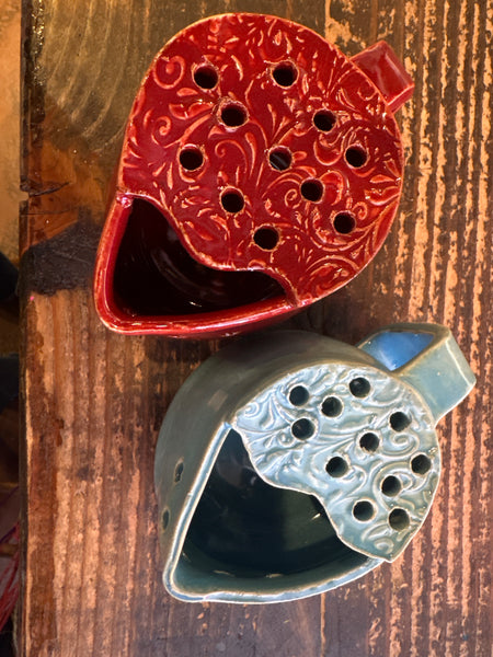 Ceramic Strainers
