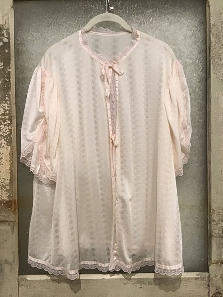 Vintage Shirts & Sweaters
