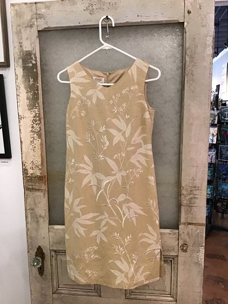 Vintage Dresses & Skirts