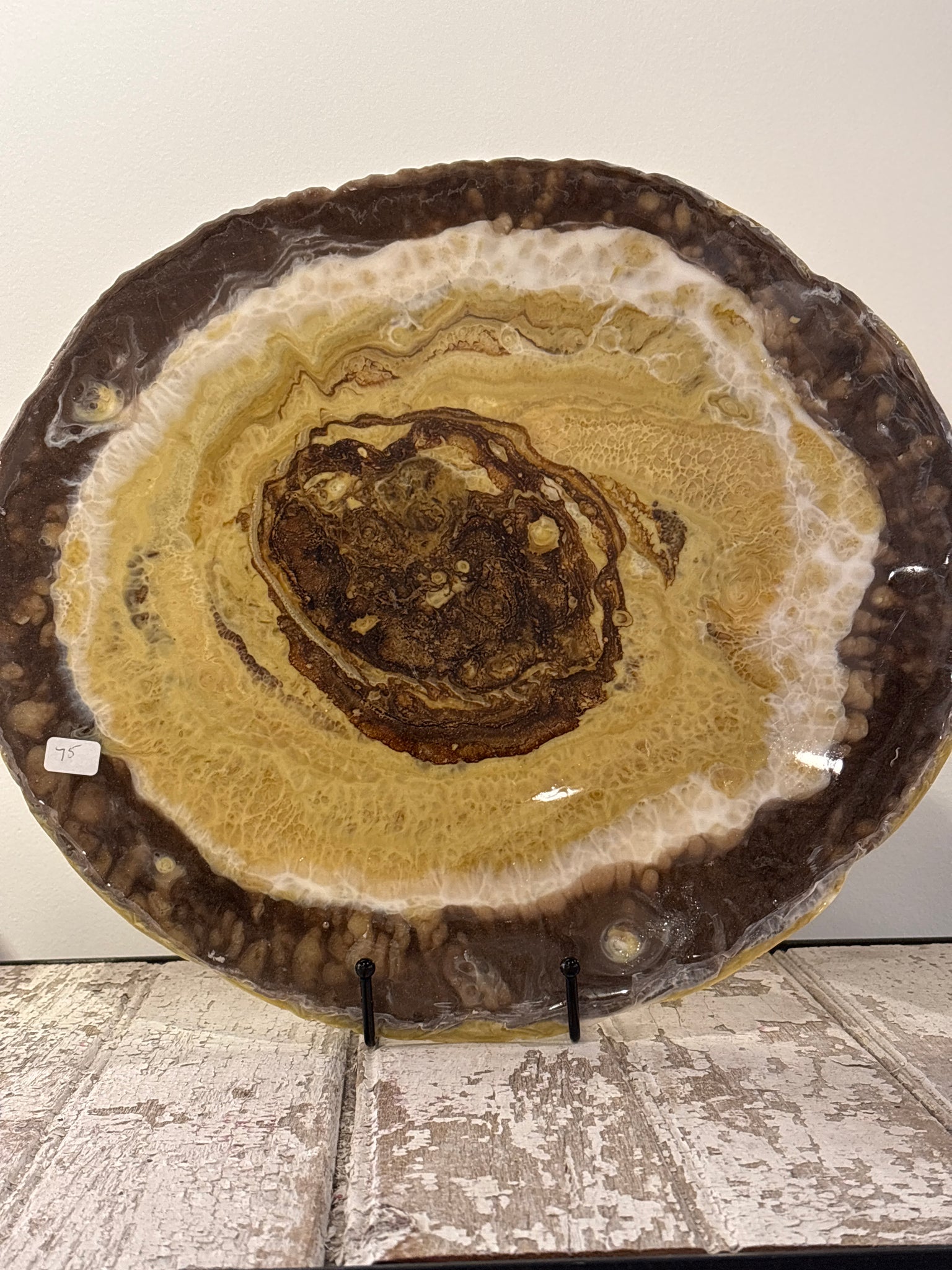 Round Irregular Edge Platters