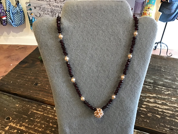 Garnet fresh water pearl necklace