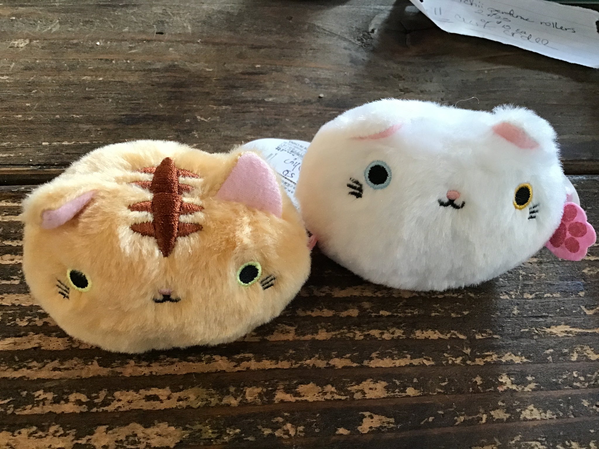 Mini shop plush cat head