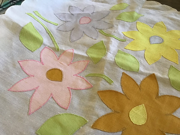 Table clothes/ Linens