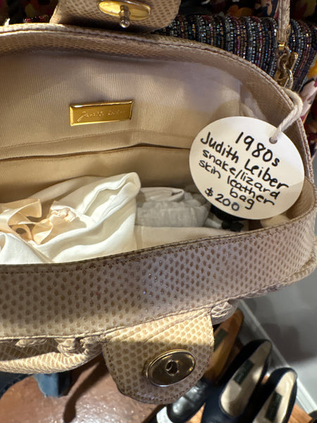 Vintage Bags & Wallets