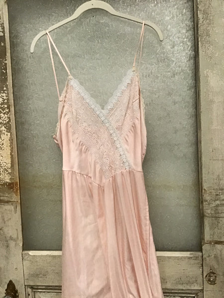 Vintage Dresses & Skirts