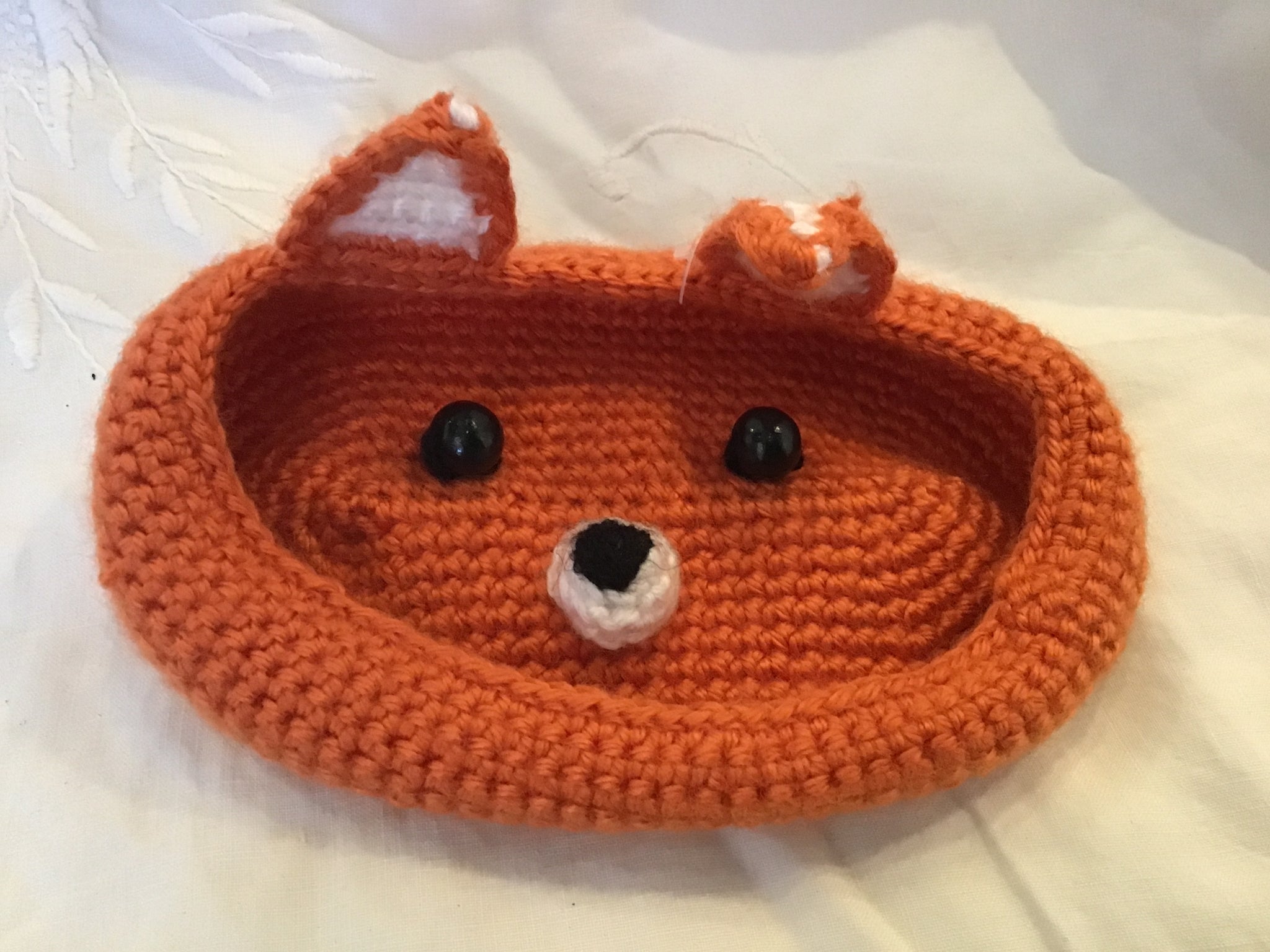 Crocheted eye glass holders