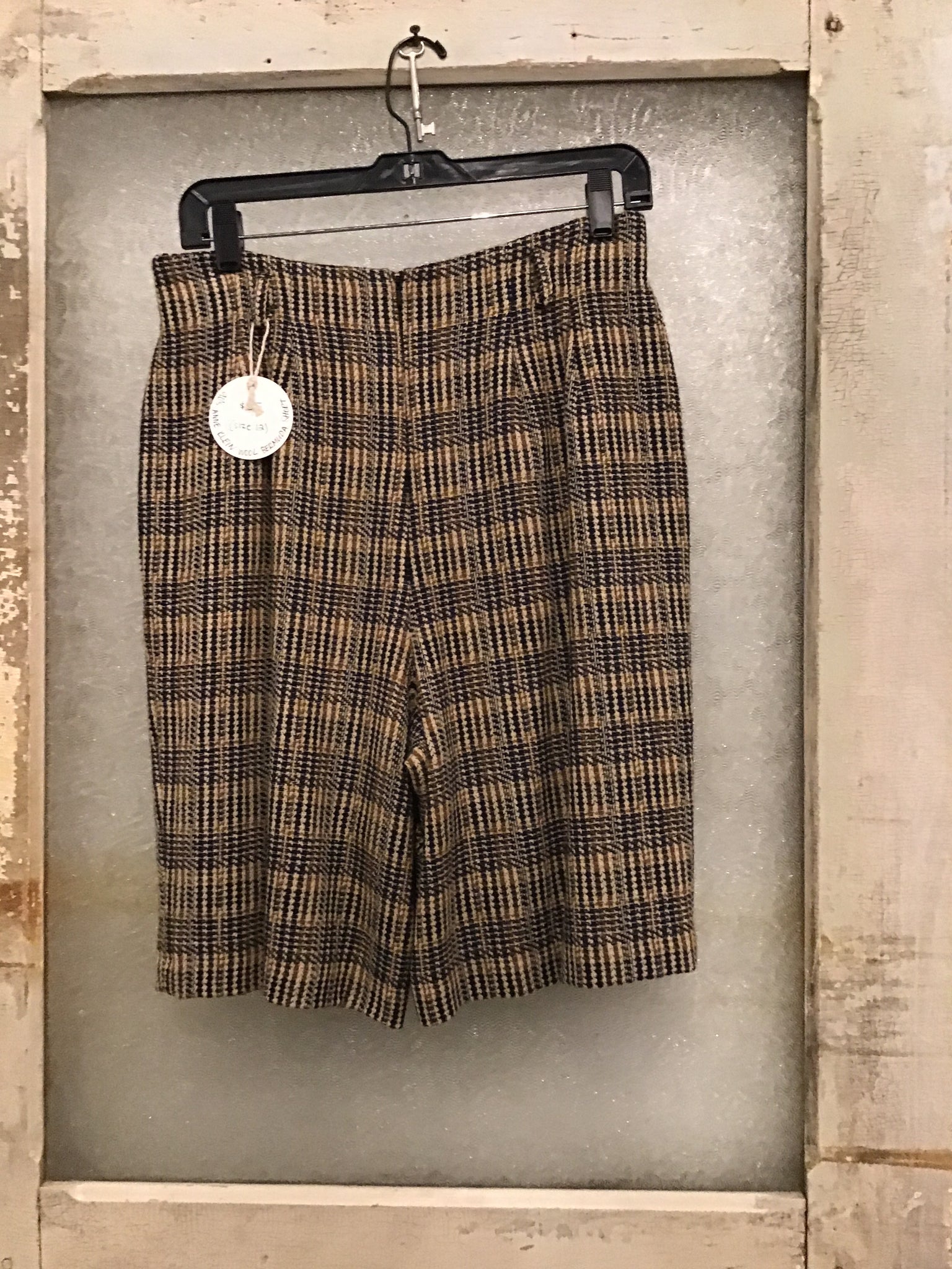 Vintage Dresses & Skirts
