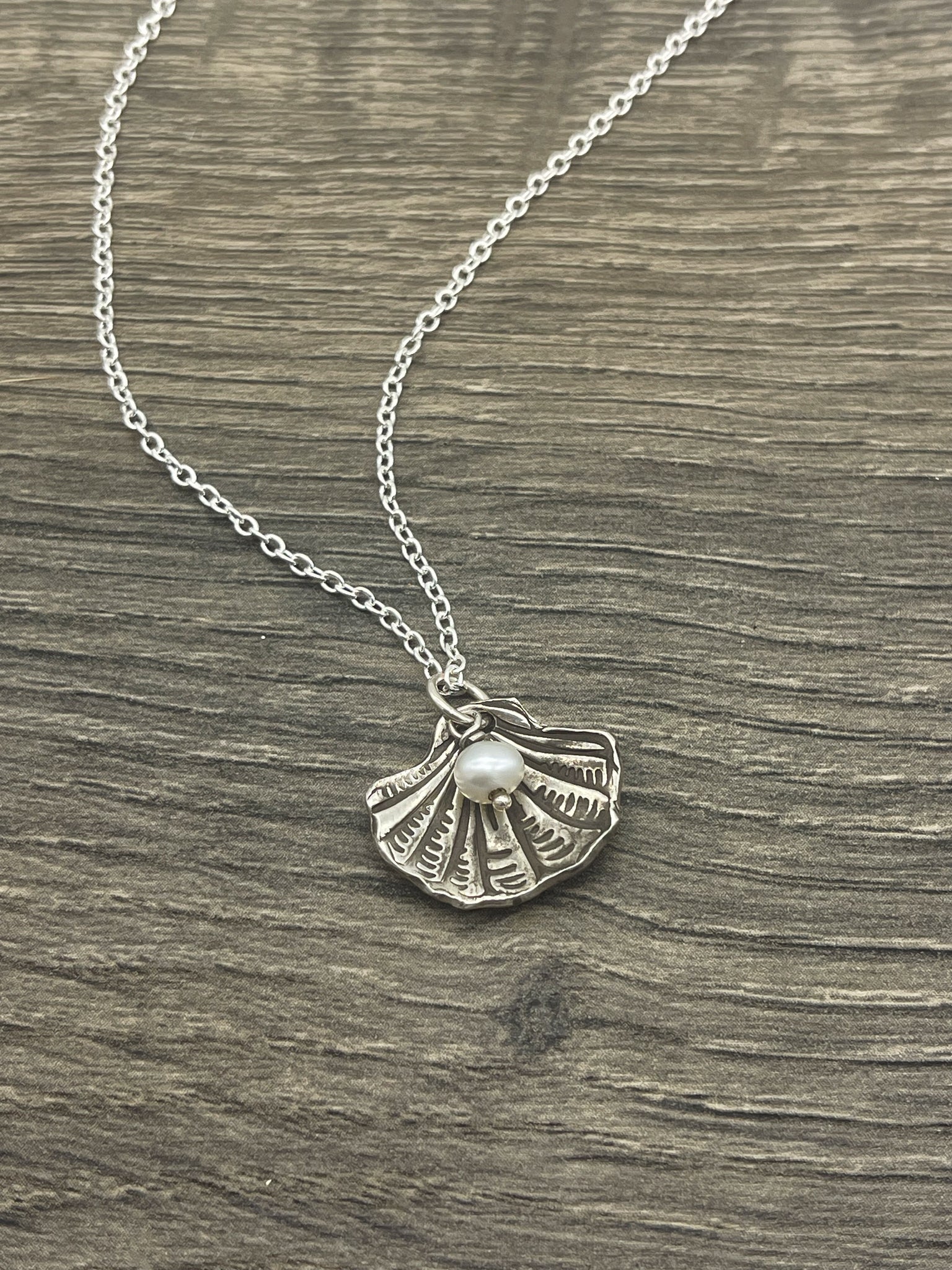 Sterling Silver Shell with Tiny Pearl Necklace