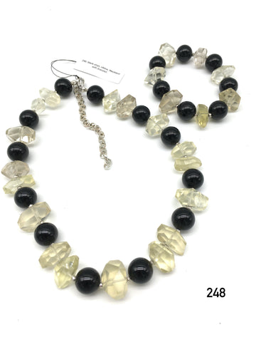 Black onyx, citrine, Necklace with bracelet