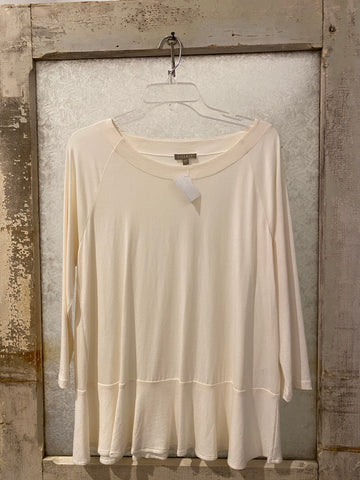 Lilla / P Off-white Flared Hem Top