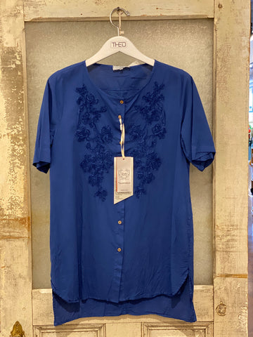 Vlt's by Valentina's Blouse w/Embroidered Flowers