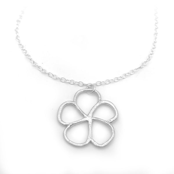 Round Flower Necklace Nature Lover